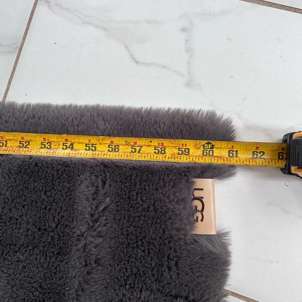 UGG Gray faux fur rug